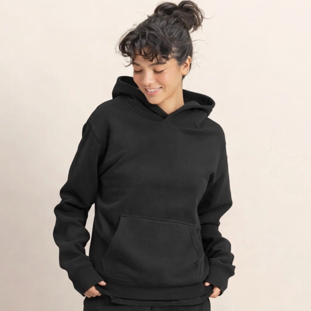NEW Double Zero Black Essential Hoodie Kangaroo Pocket Cozy Relaxed Fit Small